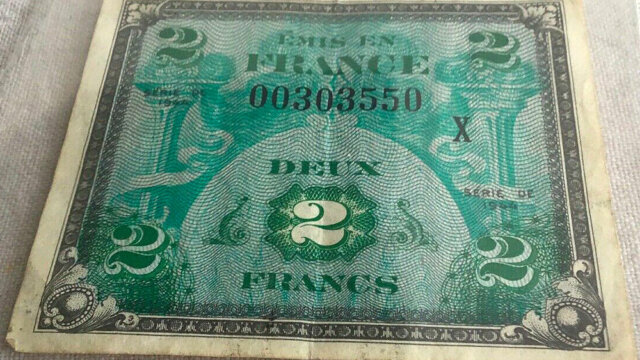 2 francs Drapeau type 1944