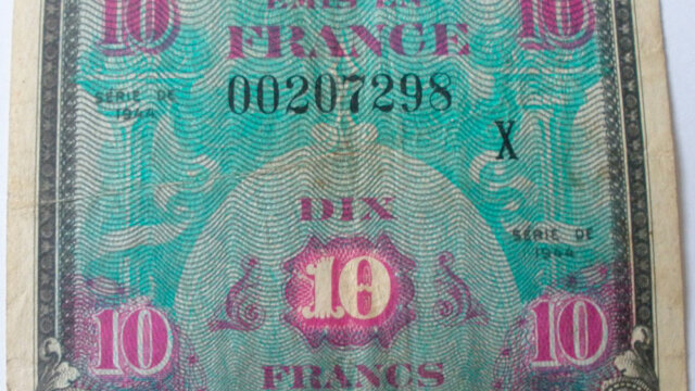 10 francs Drapeau type 1944