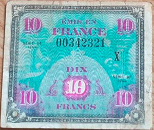 10 francs Drapeau type 1944