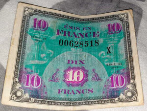 10 francs Drapeau type 1944